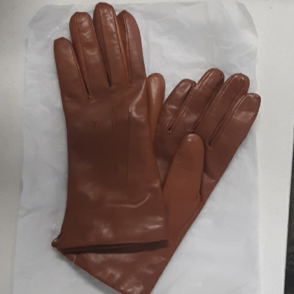 Brown leather gloves